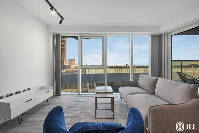 1 Bedroom Flat To Rent In Portal Way, London, W3