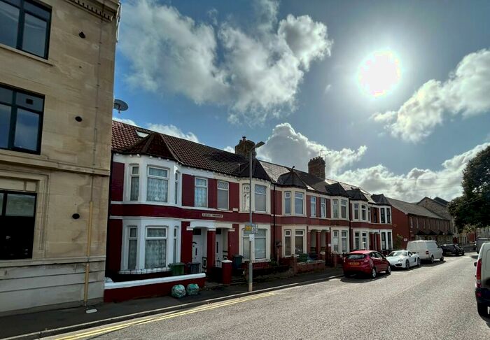 2 Bedroom House To Rent In Clarence Embankment, Cardiff Bay, CF10