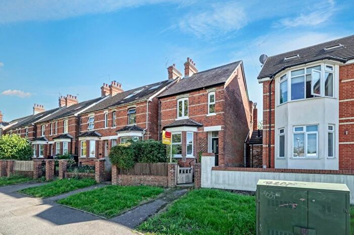 4 Bedroom Detached House For Sale In Basingstoke, Hampshire, RG21