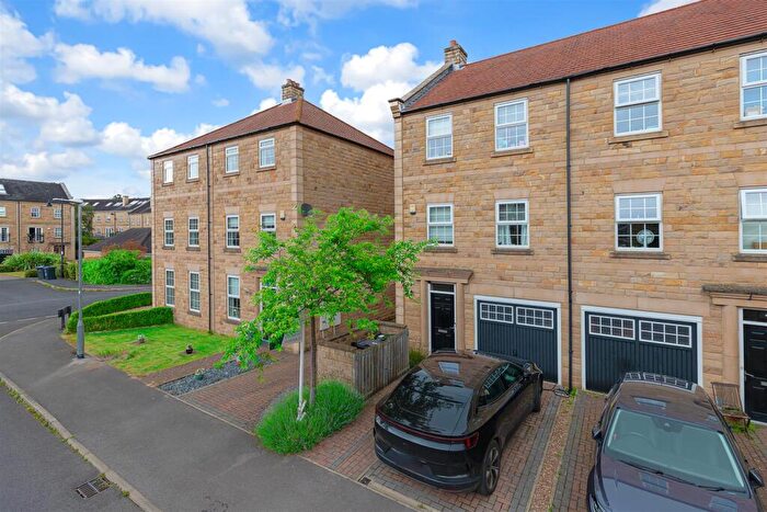 4 Bedroom Semi-Detached House For Sale In Scalebor Gardens, Burley In Wharfedale, Ilkley, LS29