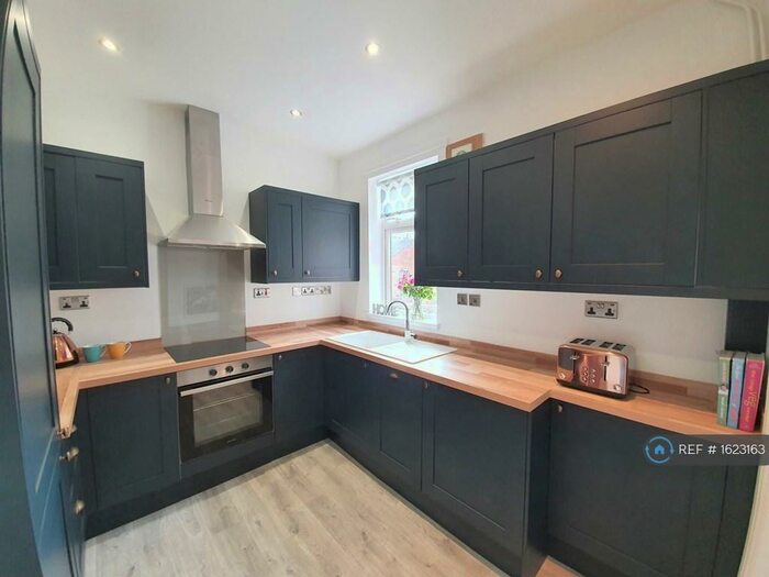 2 Bedroom Terraced House To Rent In Kingsley Road, Nottingham, NG2