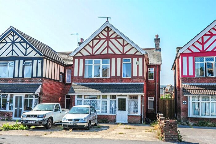 4 Bedroom Detached House For Sale In Ashley Road, Parkstone, Poole, Dorset, BH14