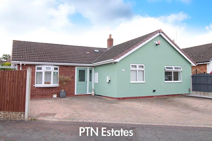2 Bedroom Detached Bungalow For Sale In Aretha Close, Kingswinford, DY6