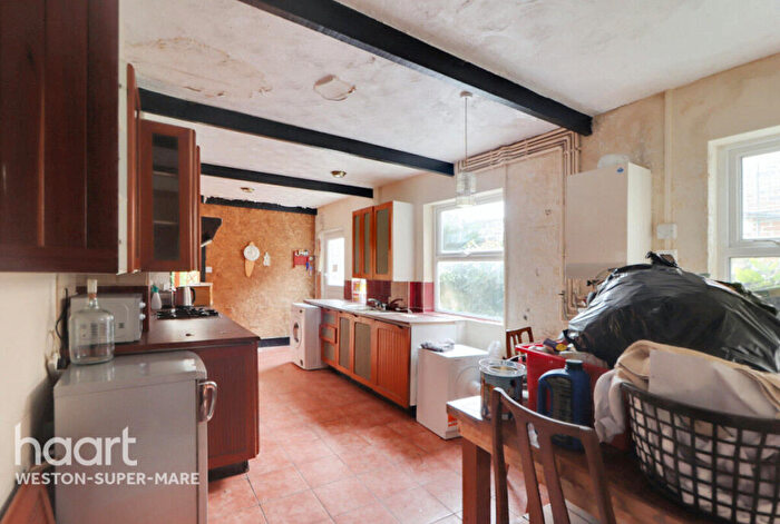 4 Bedroom Semi Detached House For Sale In St Pauls Road, Weston-Super-Mare, BS23