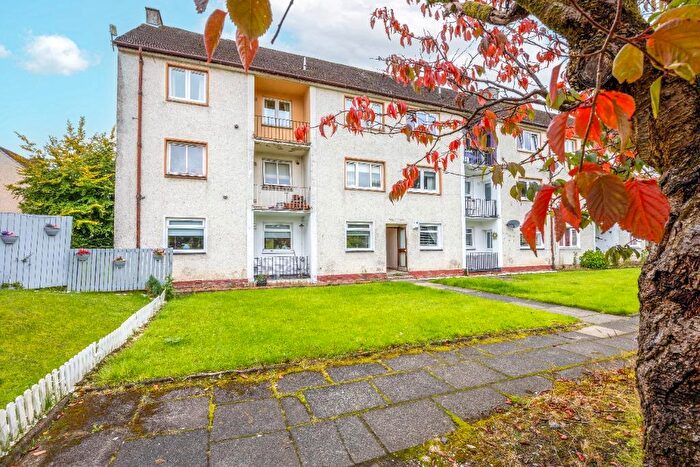 2 Bedroom Flat To Rent In Hill View, The Murray, East Kilbride, G75