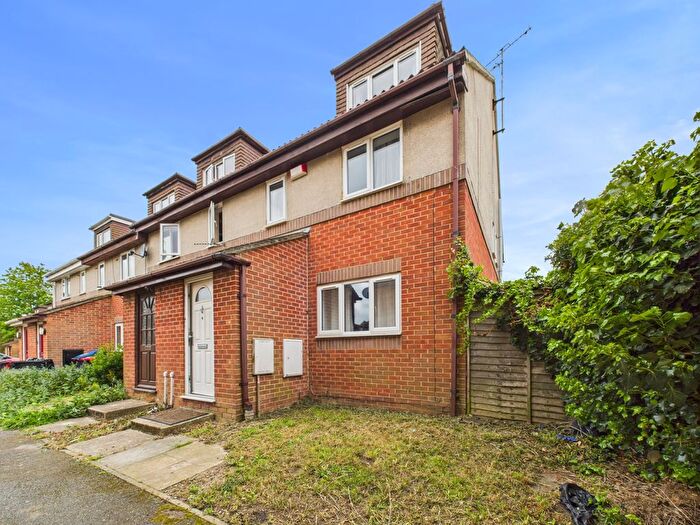 4 Bedroom End Of Terrace House To Rent In Regency Place, Bedroom House, CT1