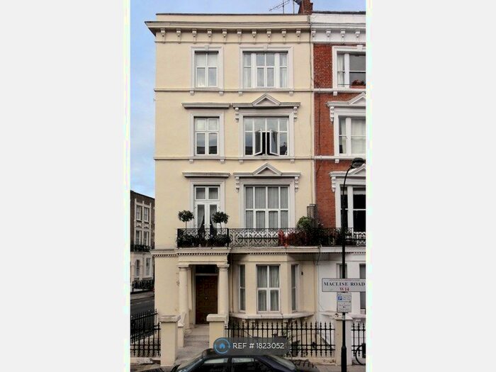 1 Bedroom Flat To Rent In Maclise Road, London, W14