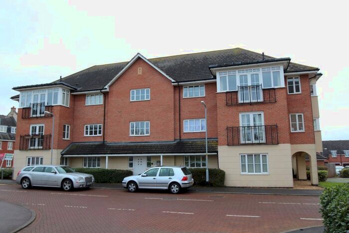 1 Bedroom Flat To Rent In St. Crispin Crescent, Northampton NN5