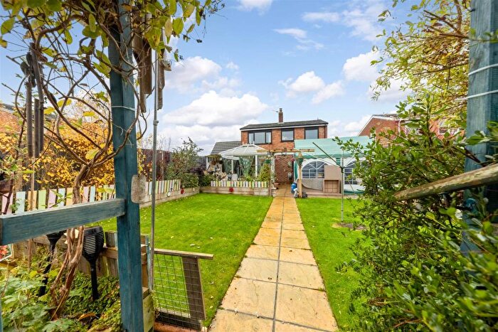 5 Bedroom Detached House For Sale In Blithemeadow Drive, Sprowston, NR7