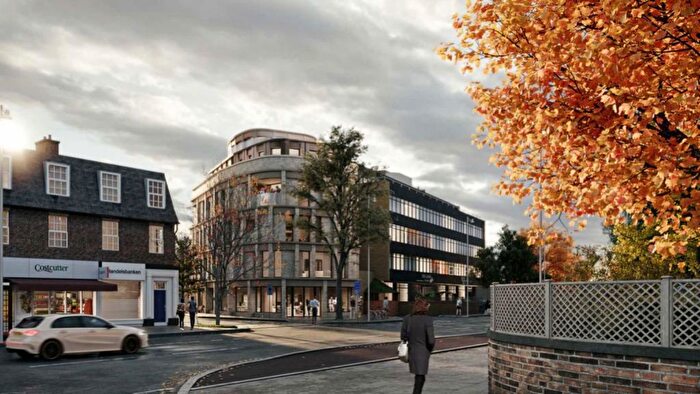 2 Bedroom Flat For Sale In The Mall, Ealing, W5