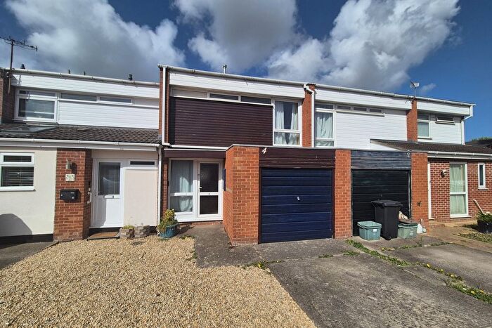 3 Bedroom Terraced House For Sale In Kenn Moor Drive, Clevedon, North Somerset, BS21