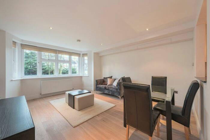 1 Bedroom Apartment To Rent In Regal House Golders Green, NW11