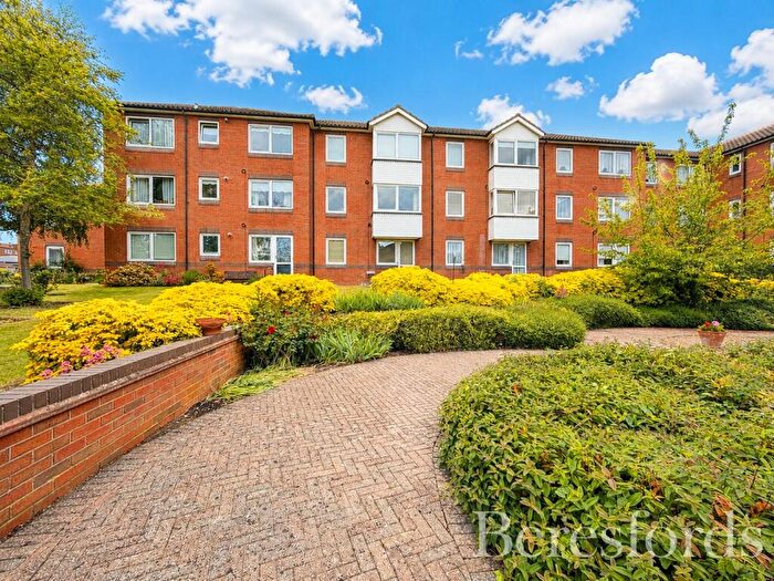 1 Bedroom Apartment For Sale In Fentiman Way, Hornchurch, RM11