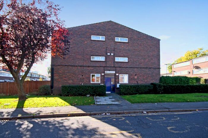 1 Bedroom Flat To Rent In Hotspur Road, Northolt, UB5