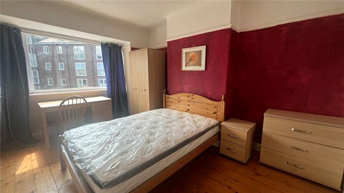 6 Bedroom Property To Rent In Farrar Road, Bangor, Gwynedd, LL57