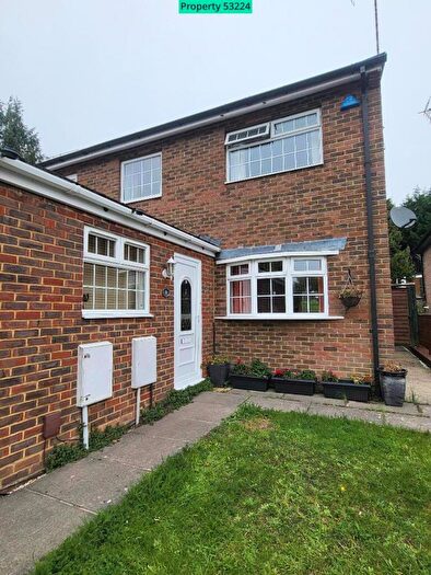 4 Bedroom Semi Detached House For Sale In Overlanders End, Tilehurst, Reading, RG31