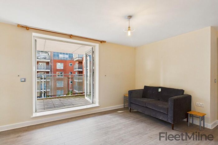 2 Bedroom Flat To Rent In Heritage Court, Warstone Lane, Jewellery Quarter, Birmingham, B18