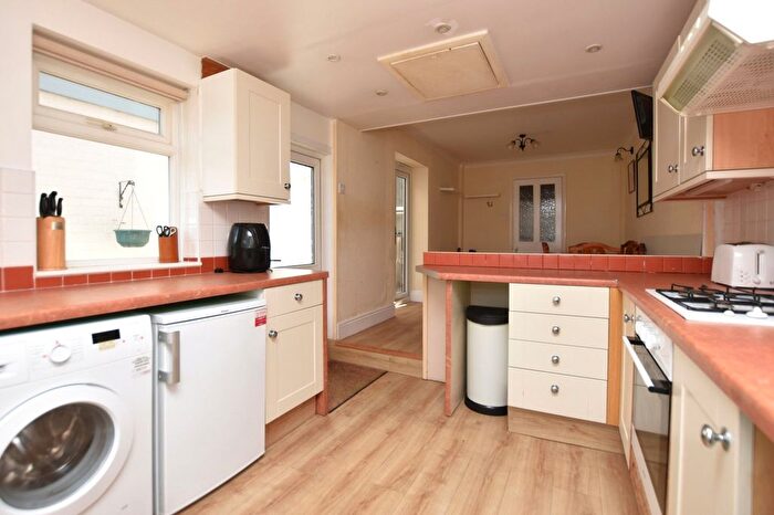 3 Bedroom Terraced House For Sale In Waverley Road, Exmouth, Devon, EX8