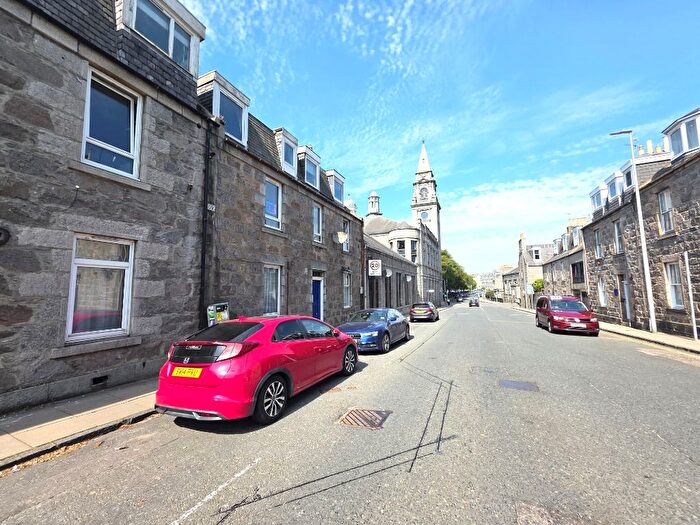 1 Bedroom Flat To Rent In Rose Street, City Centre, Aberdeen, AB10