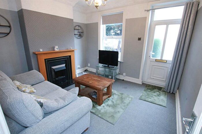 2 Bedroom Terraced House For Sale In Bentley Road, Bentley, Doncaster, DN5
