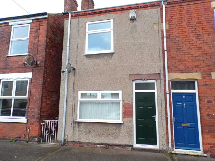 2 Bedroom End Of Terrace House To Rent In Henry Street, Grassmoor, Chesterfield, S42