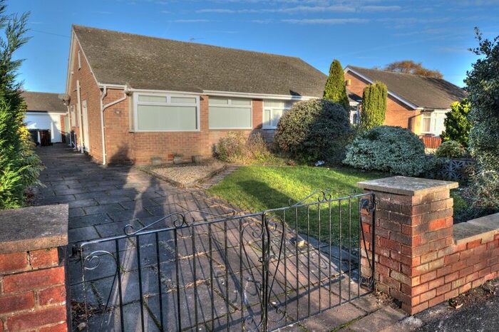 2 Bedroom Bungalow To Rent In Watchyard Lane, Formby, Liver[Pool L37