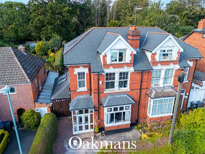 5 Bedroom Semi-Detached House For Sale In Woodland Road, Northfield, Birmingham, B31