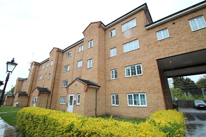 2 Bedroom Flat To Rent In Kidman Close, Romford, Essex, RM2