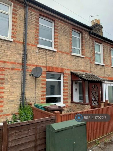 2 Bedroom Terraced House To Rent In Clarence Road, Sutton, SM1