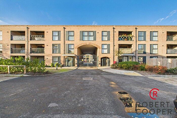 1 Bedroom Apartment To Rent In Bourne Court, Ruislip, HA4