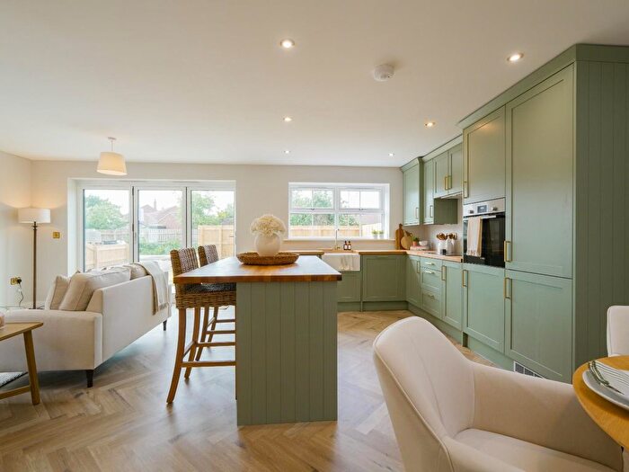 3 Bedroom Detached Bungalow For Sale In New Road, Brandesburton, Driffield, YO25