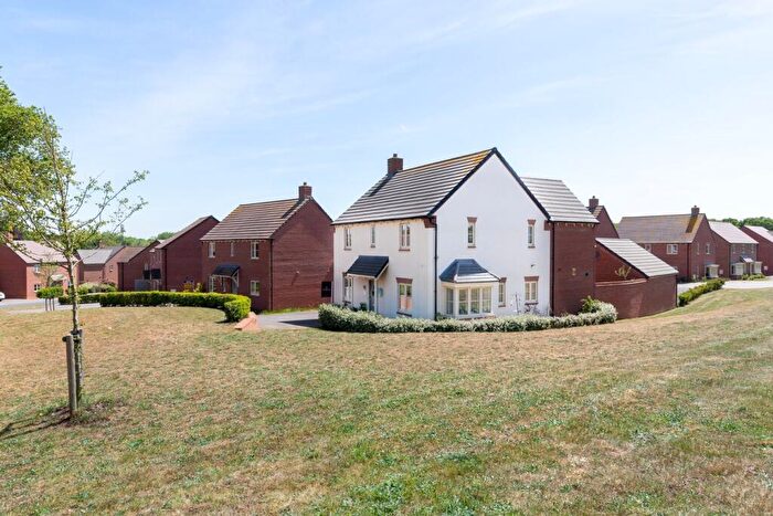 4 Bedroom Detached House For Sale In Whitfield Road, Potton, Sandy, SG19