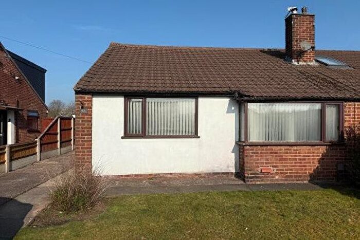 4 Bedroom Semi-Detached Bungalow To Rent In Prestbury Drive, Warrington, WA4
