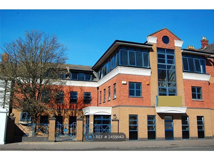 1 Bedroom Flat To Rent In London Road, Gloucester, GL1