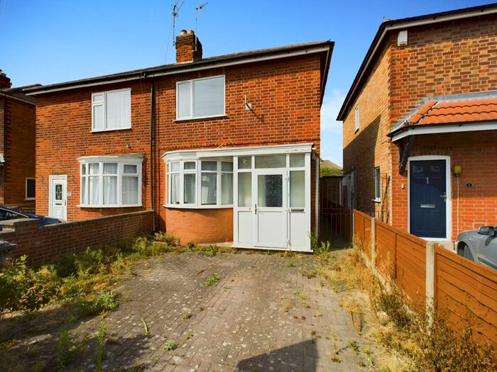 2 Bedroom Semi-Detached House To Rent In Alton Road, Leicester, LE2