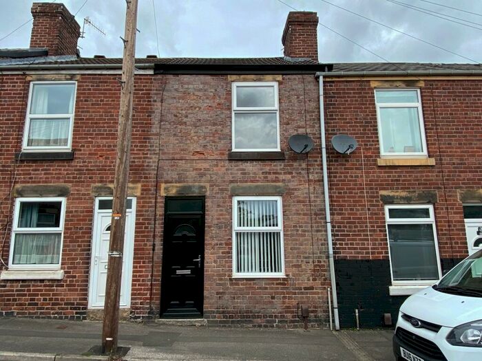 2 Bedroom Terraced House To Rent In Nelson Street, Chesterfield, S41
