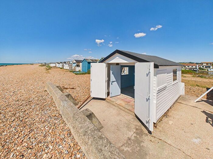 Detached House For Sale In Widewater Lagoon, Shoreham Beach, BN15