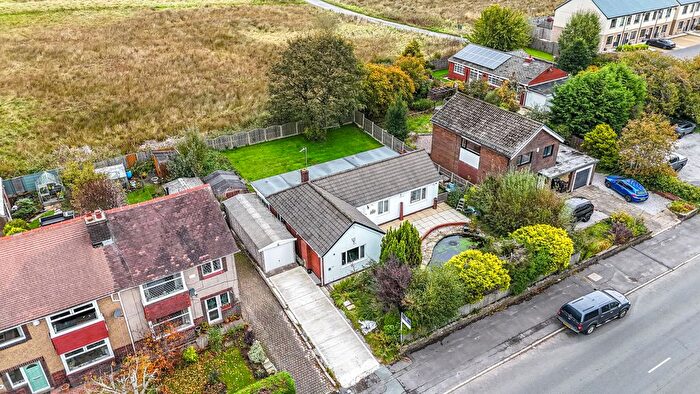 2 Bedroom Bungalow For Sale In Rochdale Road, Bacup, OL13