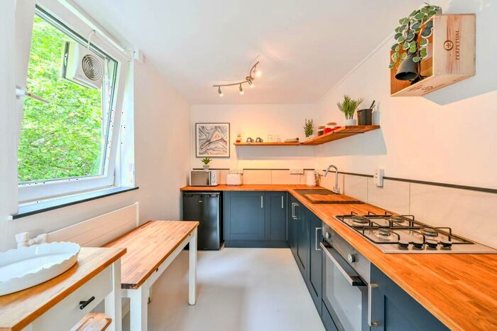 1 Bedroom Flat To Rent In Robert Street, Regent's Park, London, NW1