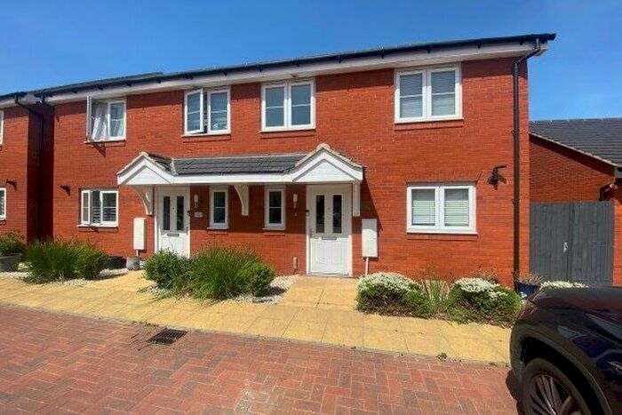 3 Bedroom Property To Rent In Argyll Heath, Bedford, MK40