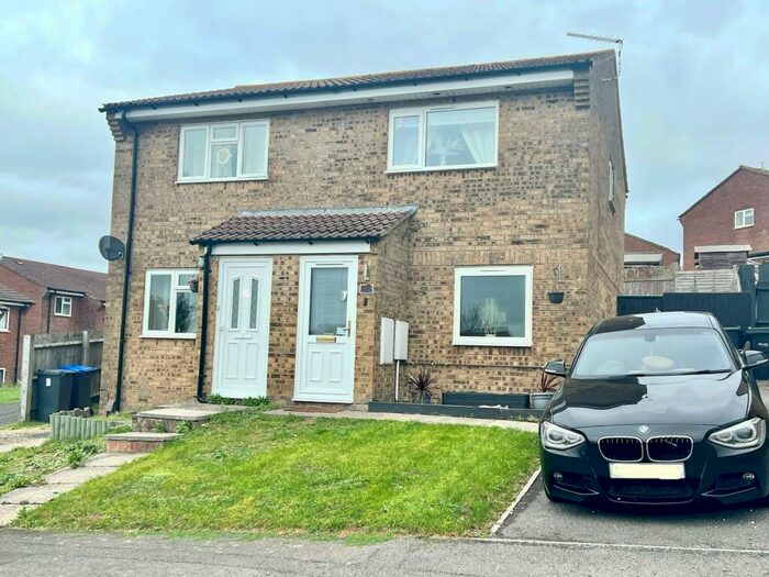 2 Bedroom Semi-Detached House To Rent In Mill Green Road, Amesbury, Salisbury, SP4