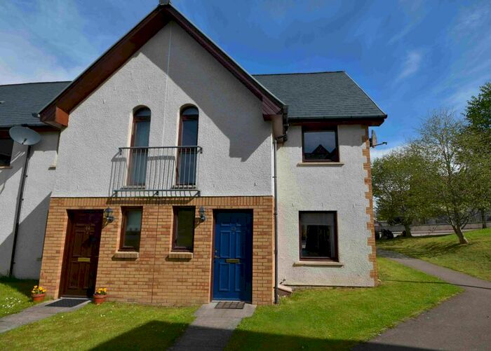 2 Bedroom End Of Terrace House To Rent In Inshes Mews, Inverness, IV2