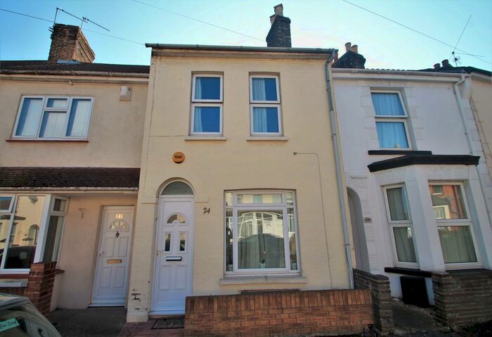 2 Bedroom Terraced House To Rent In Shakespeare Road, Gillingham, ME7