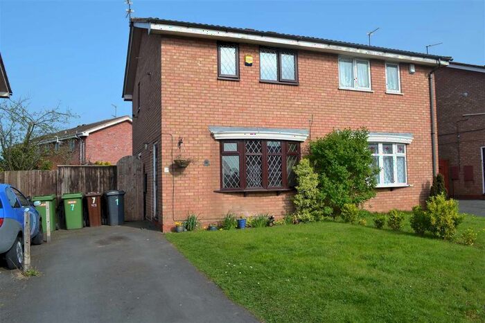 2 Bedroom Semi-Detached House To Rent In Warmley Close, Wolverhampton, WV6