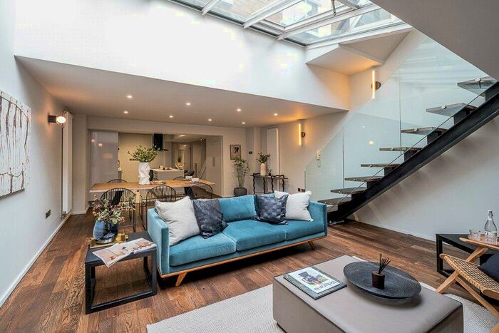 3 Bedroom End Of Terrace House To Rent In Peto Place, Regent's Park, London, NW1