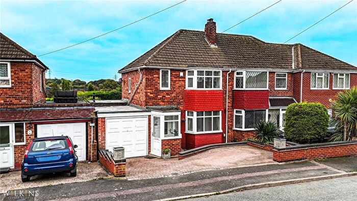 3 Bedroom Semi-detached House To Rent In Ethelfleda Road, Hockley, Tamworth, Staffordshire, B77
