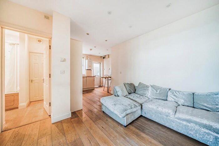 6 Bedroom Detached House For Sale In East Oxford, Oxford, OX4