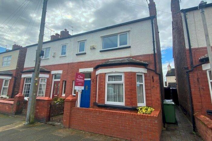 3 Bedroom Semi-Detached House To Rent In Groveland Avenue, Wirral, CH47