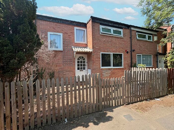 2 Bedroom Terraced House To Rent In Huxley Close, Uxbridge, UB8