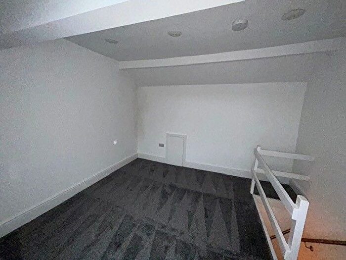 3 Bedroom Terraced House To Rent In Newington Road, Sheffield, S11